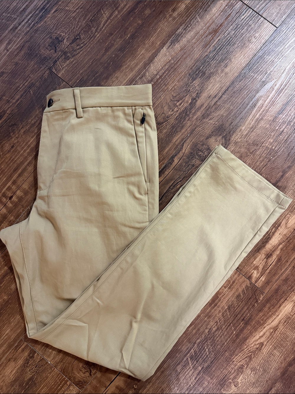 Men’s Old Navy Khakis, size 30x30